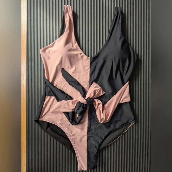 Pink Lily New Swimsuit One Piece Black Pink Bow V-neck Size XXL - Picture 3 of 10